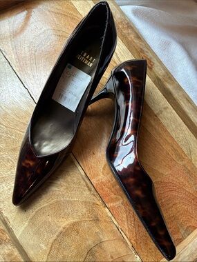 Stuart Weitzman Tortoiseshell Patent Leather Pointed Pumps